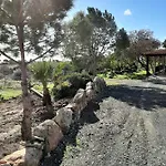 Βίλα Gavriel - With Breathtaking Sea View, With Private Pool, Secluded, Huge Outdoor Space, Mountain Views Πέγεια