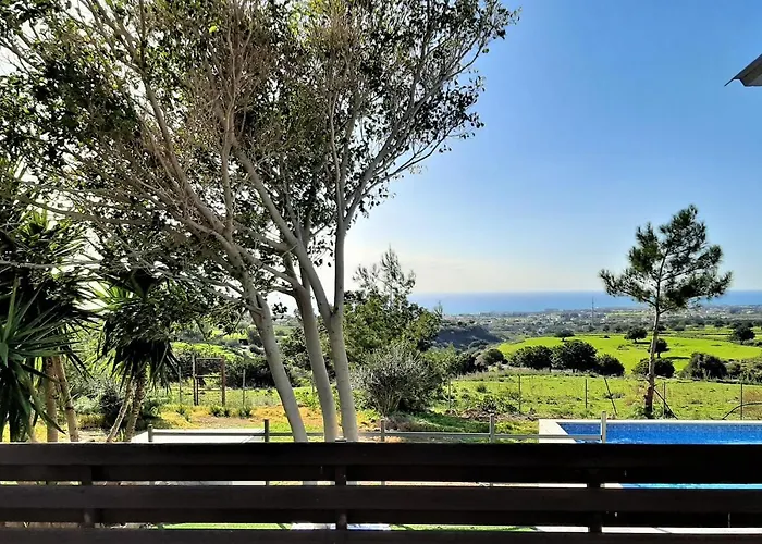 Gavriel - With Breathtaking Sea View, With Private Pool, Secluded, Huge Outdoor Space, Mountain Views ヴィラ ペイヤ